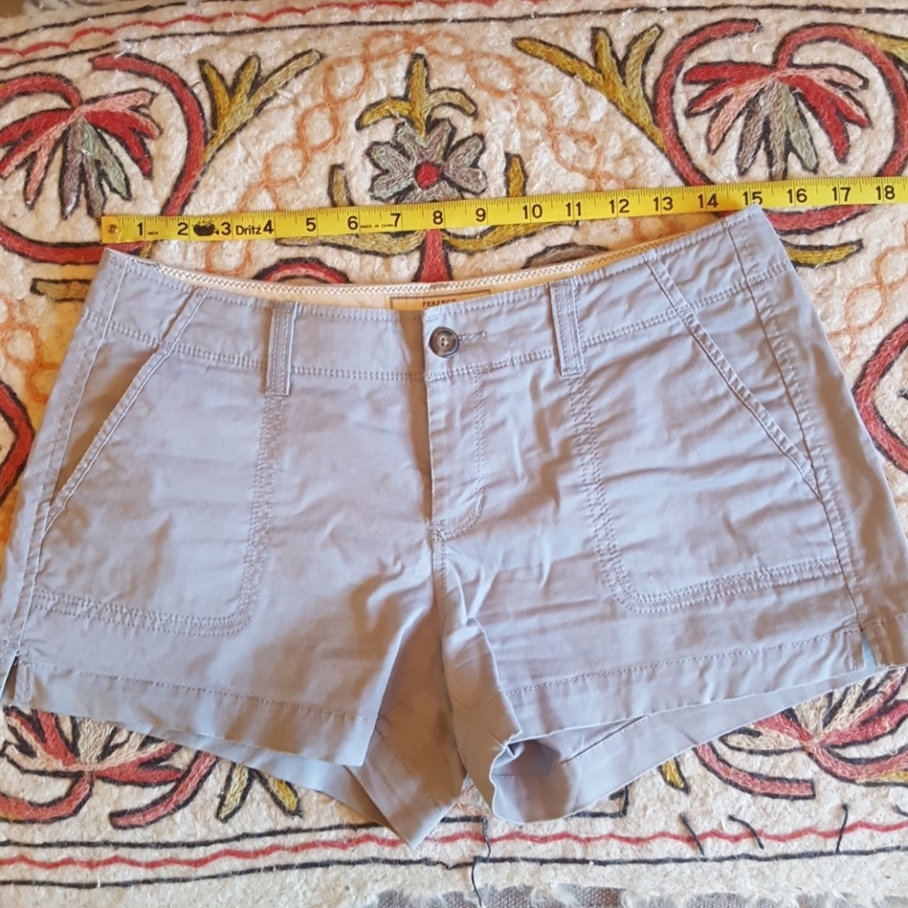 Old Navy Light Gray Khaki Shorts